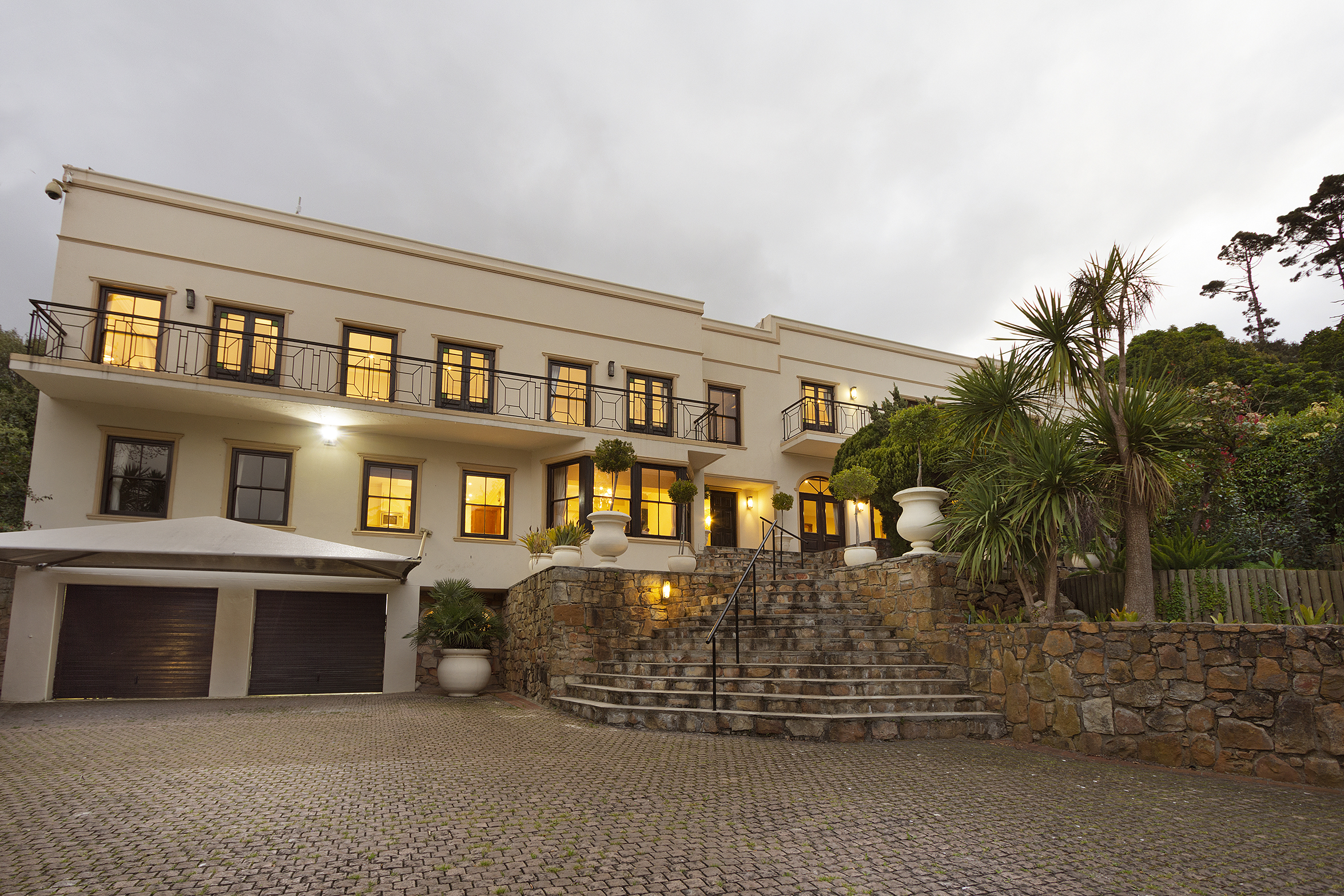Two-Villa Estate 12