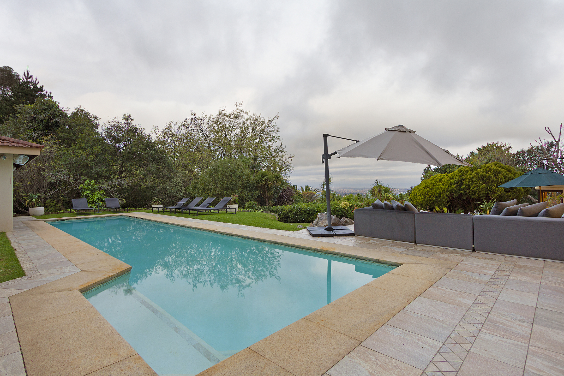 Two-Villa Estate 16