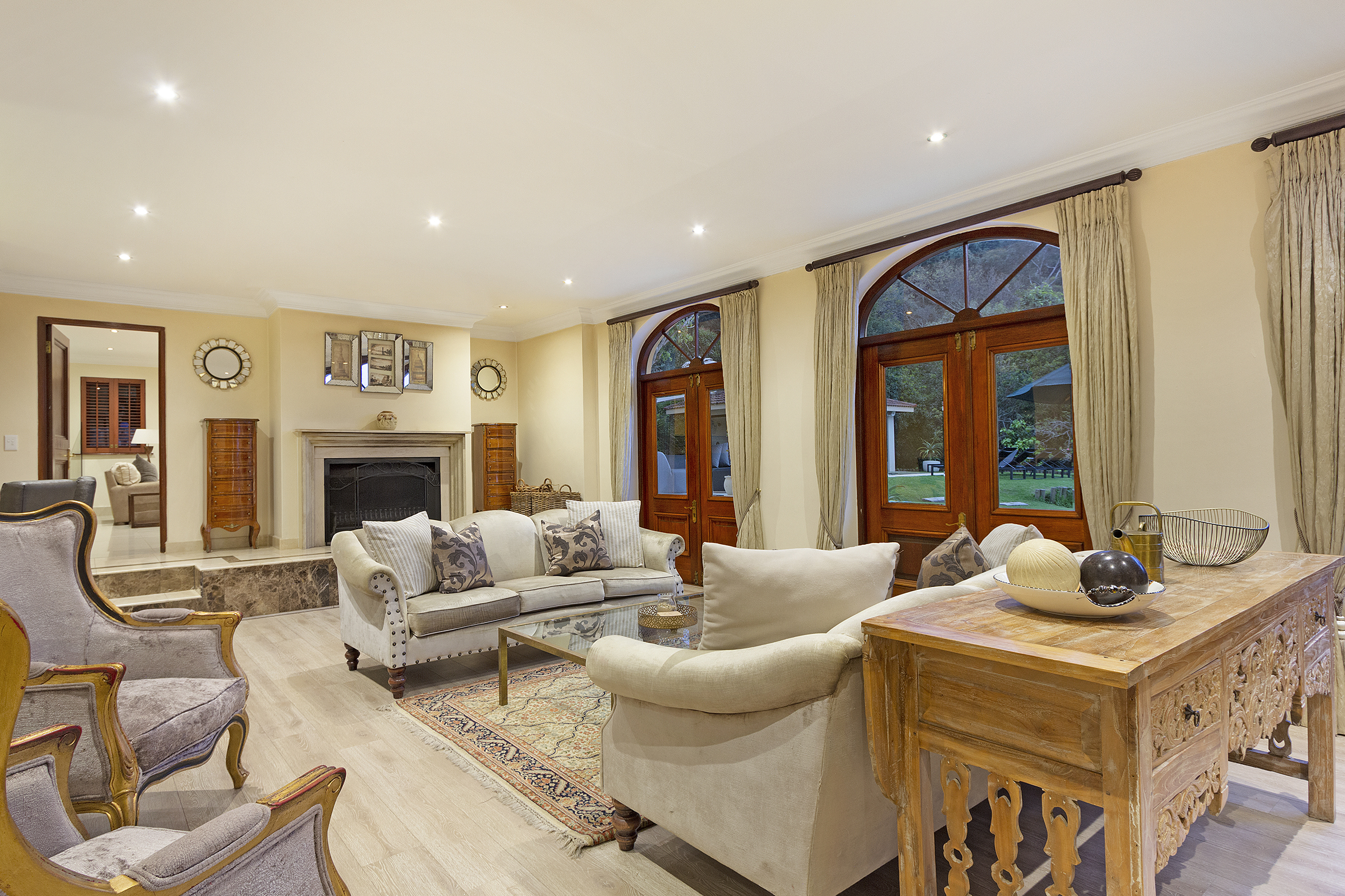 Two-Villa Estate 20